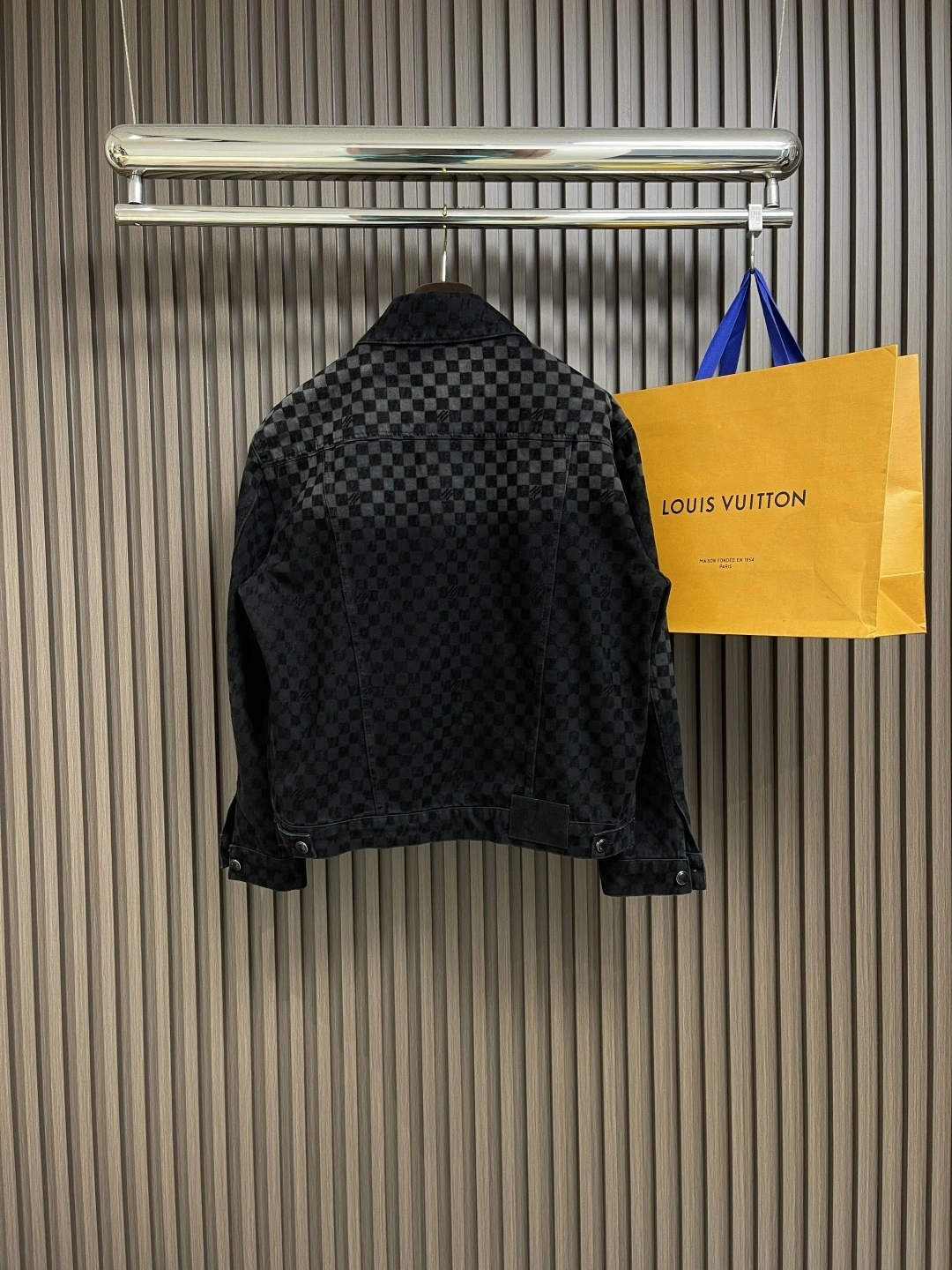 wg.luxury- 8V damier item:E-F026E1013